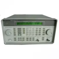 HP/Agilent/Keysight 8648A Synthetic RF Signal Generator, 100 kHz to 1 GHz